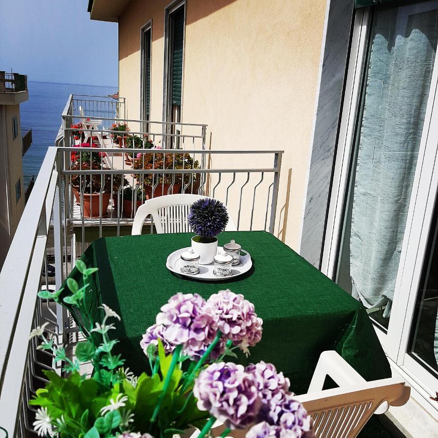 Il Soffione Home 萨莱诺 外观 照片